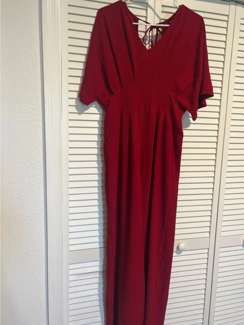 SHEIN Burgundy V-Neck Maxi Dress
